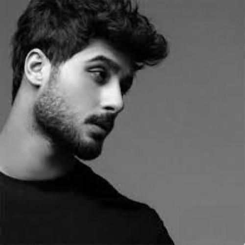 کیسان تو دوست داری منو بی توقع