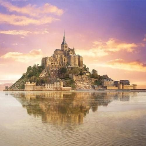  دوستت که آوردی چقدر لوسه بش بگو