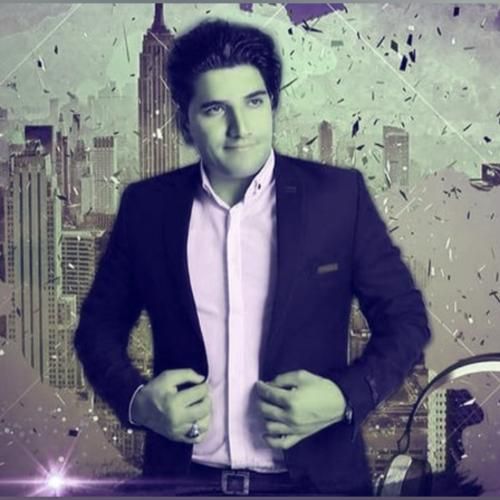 مرتضی خسروی چشامو میبندمو به خاطرات میخندمو