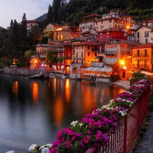 من طاقتم کمه خودت بمون برن همه با صدای پسر