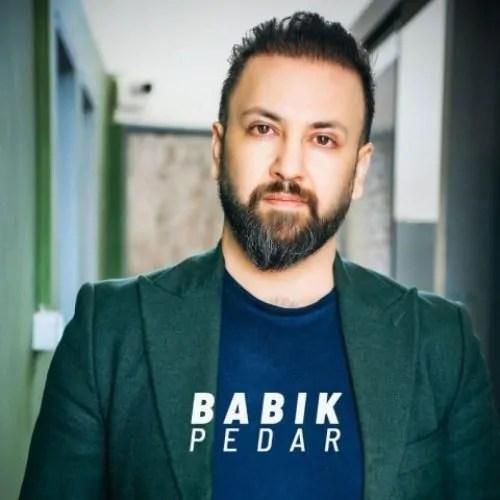 بابیک پدر