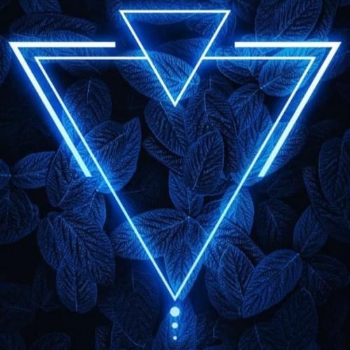 ده ده ده دست زدن تو گوشی هههه هههه حرف زدن