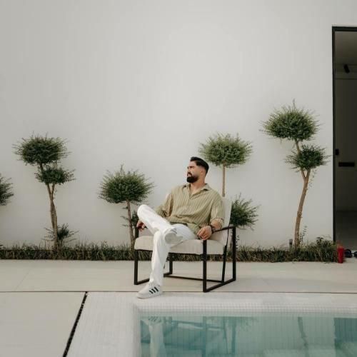 جواد عباسی همیشه در دل من