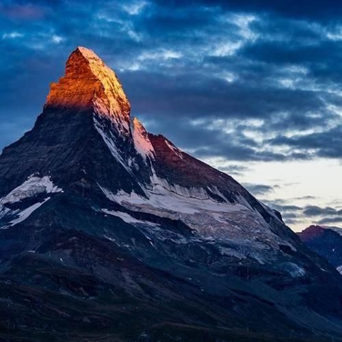 همه میگن سنگی سنگ من میگم رومی روم