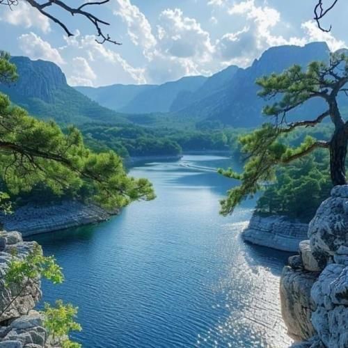 اونقدر قلبم قبره که راز تو توش دفن