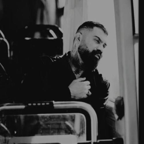 دانلود اهنگ جدید فرهاد جهانگیری بنام چه میشه