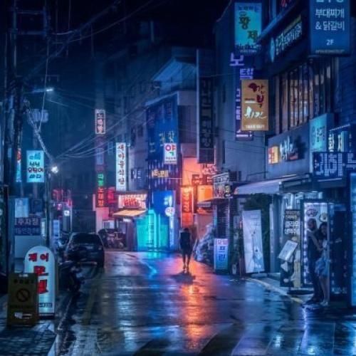 خاطره هات میده یادم که قلبمو ندم به یه آدم 