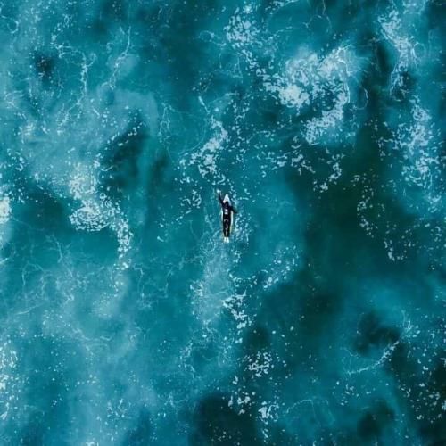 دانلود اهنگ این قولو بهم دیگه میدیم از یاد همدیگه نمیریم