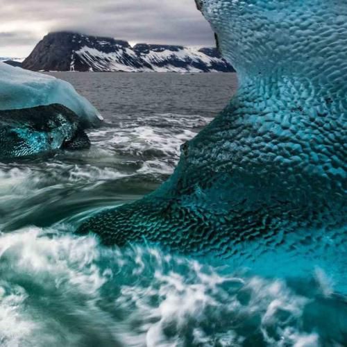 دانلود اهنگ حاجی ﮔﺮﻓﺘﻪ ﻫﻨﻮز ﻣﻨﻮ ﻧﮕﺮﻓﺘﻪ